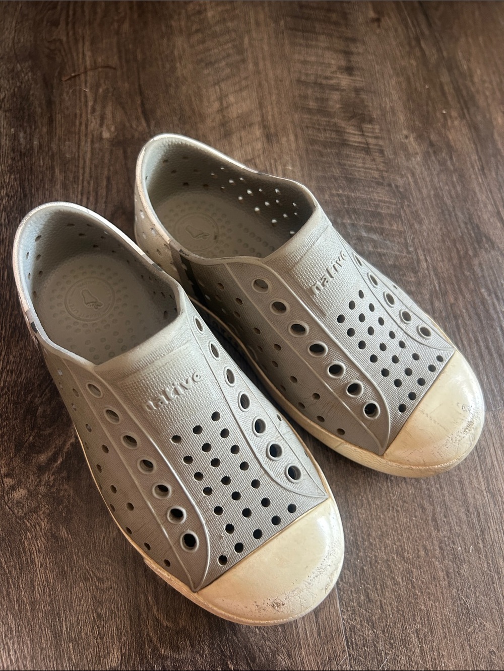 Native Jefferson Slip-On Shoes in Light Gray